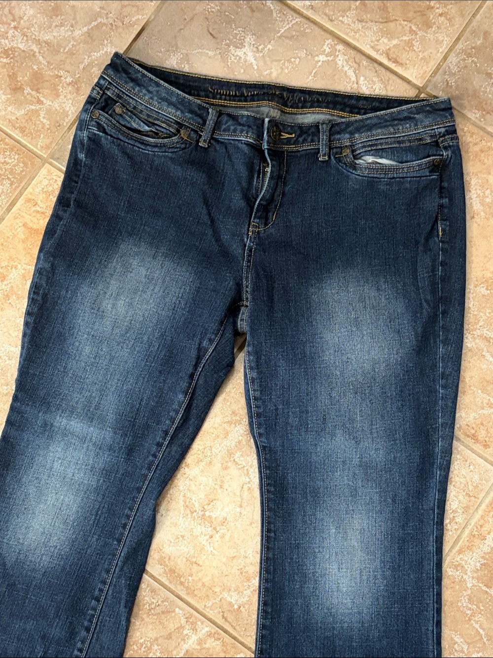 Simply Vera Vera Wang Flap Pocket Bootcut Jeans Size 14P - Picture 2 of 8